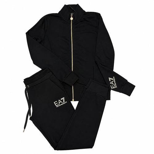 Conjunto EA7 negro con logo en la manga — vista frontal
