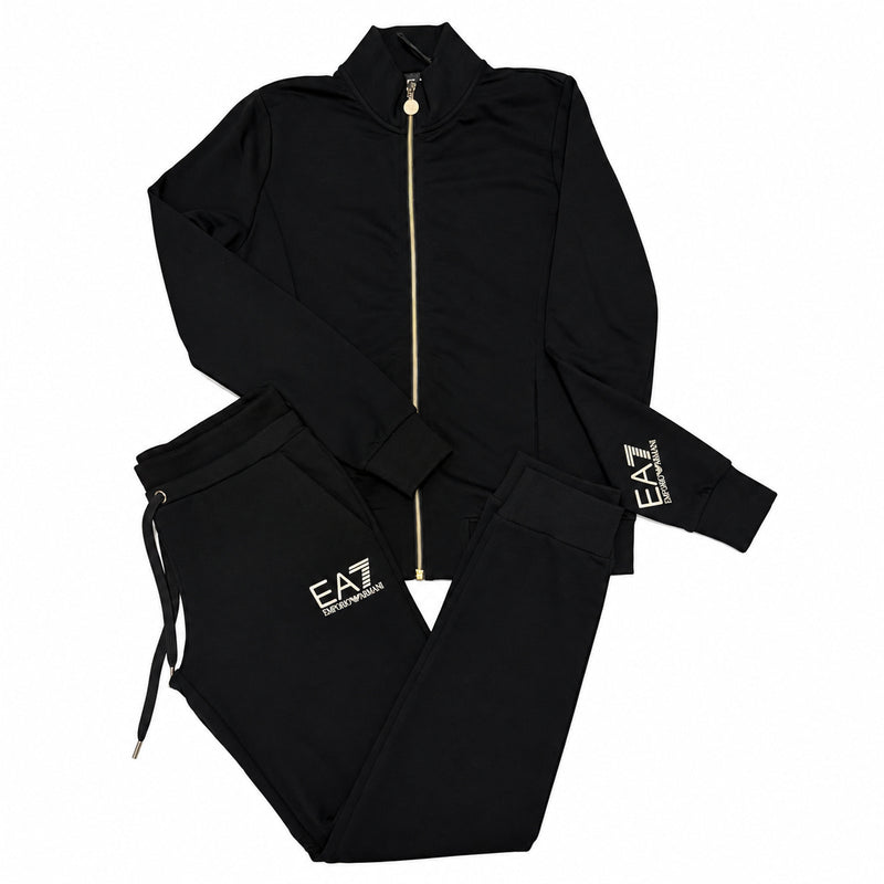 Conjunto EA7 negro con logo en la manga — vista frontal