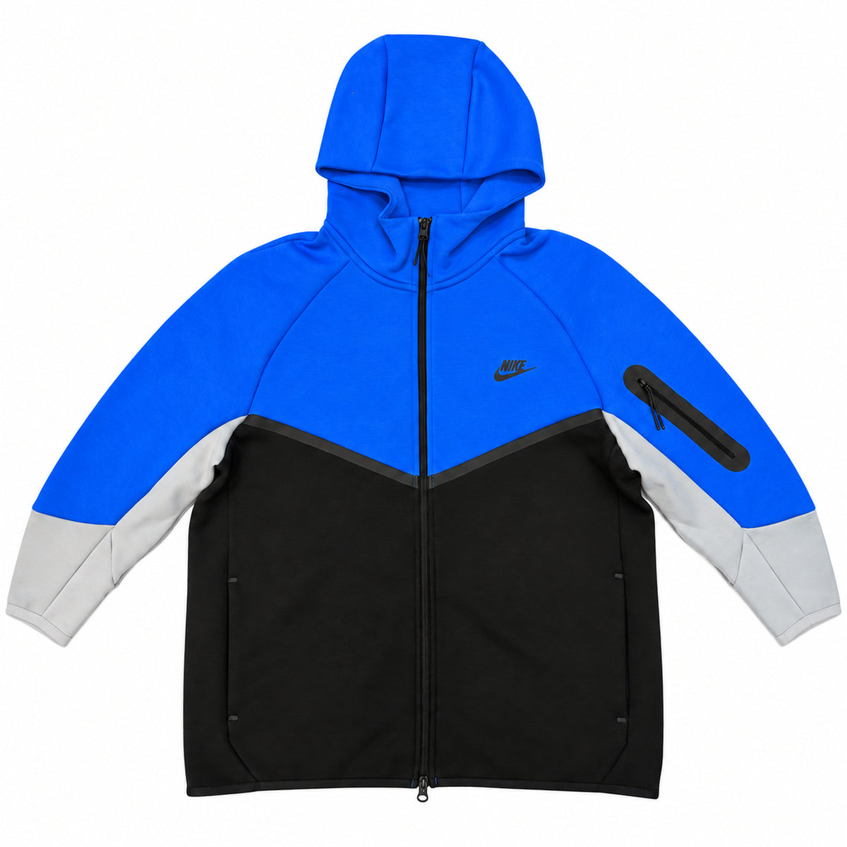 Polerón Nike Tech azul, negro y gris con cierre — detalle: logo del pecho