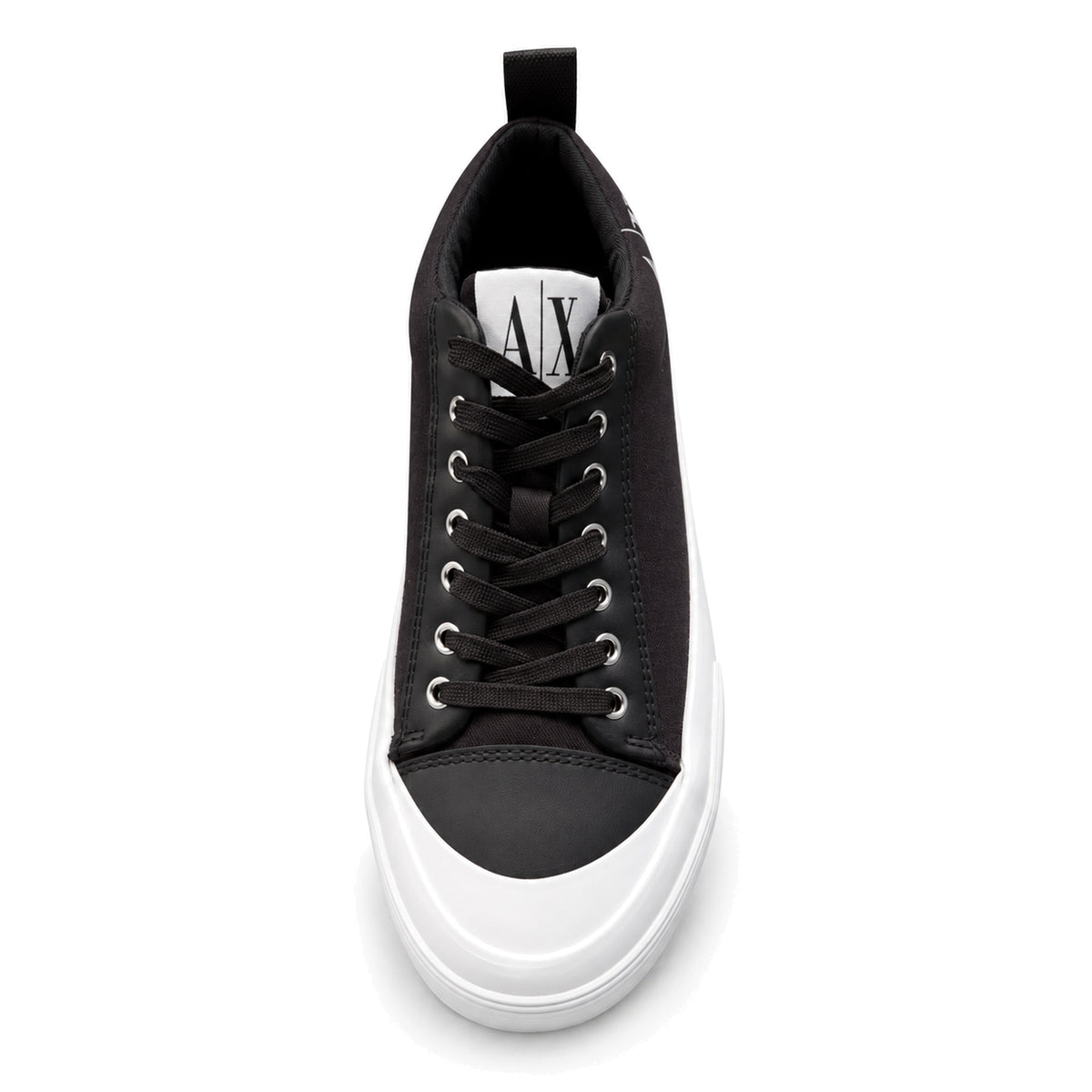 Zapatillas Armani Exchange negras con suela blanca, vista frontal